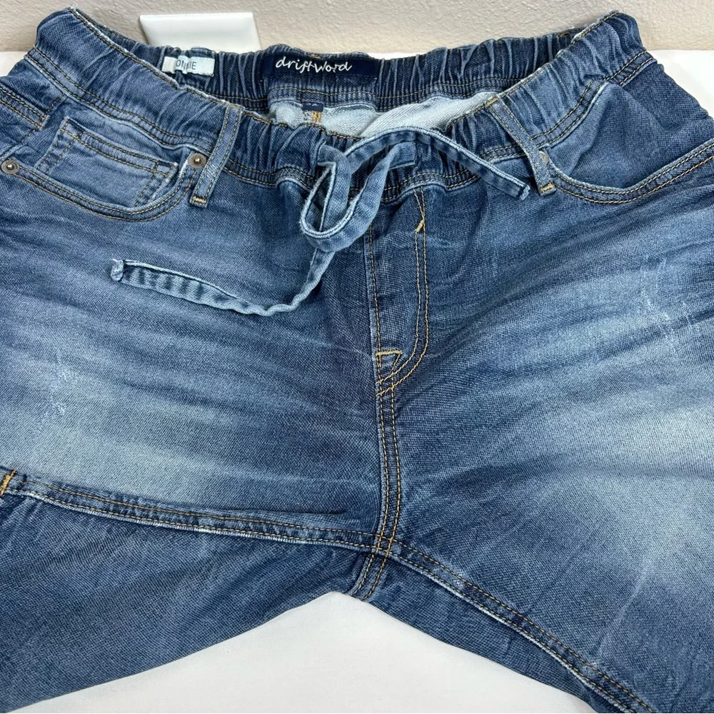 Driftwood Connie‎ Medium Wash Distress Elastic Waist Drawstring Jean Shorts 32